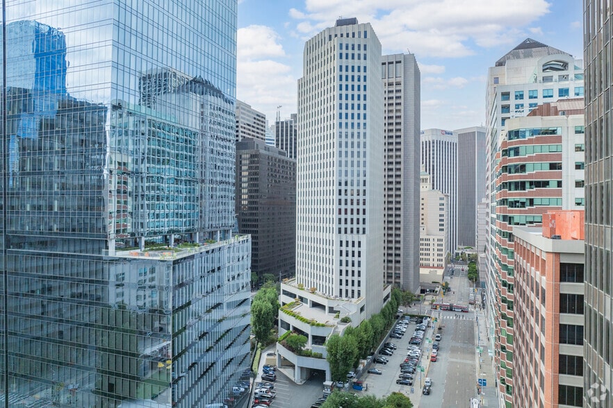 201 Mission St, San Francisco, CA for lease - Building Photo - Image 1 of 16