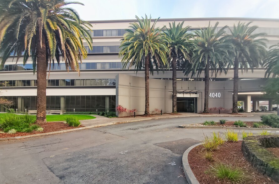 4040 Civic Center Dr, San Rafael, CA à louer - Photo du bâtiment - Image 2 de 12