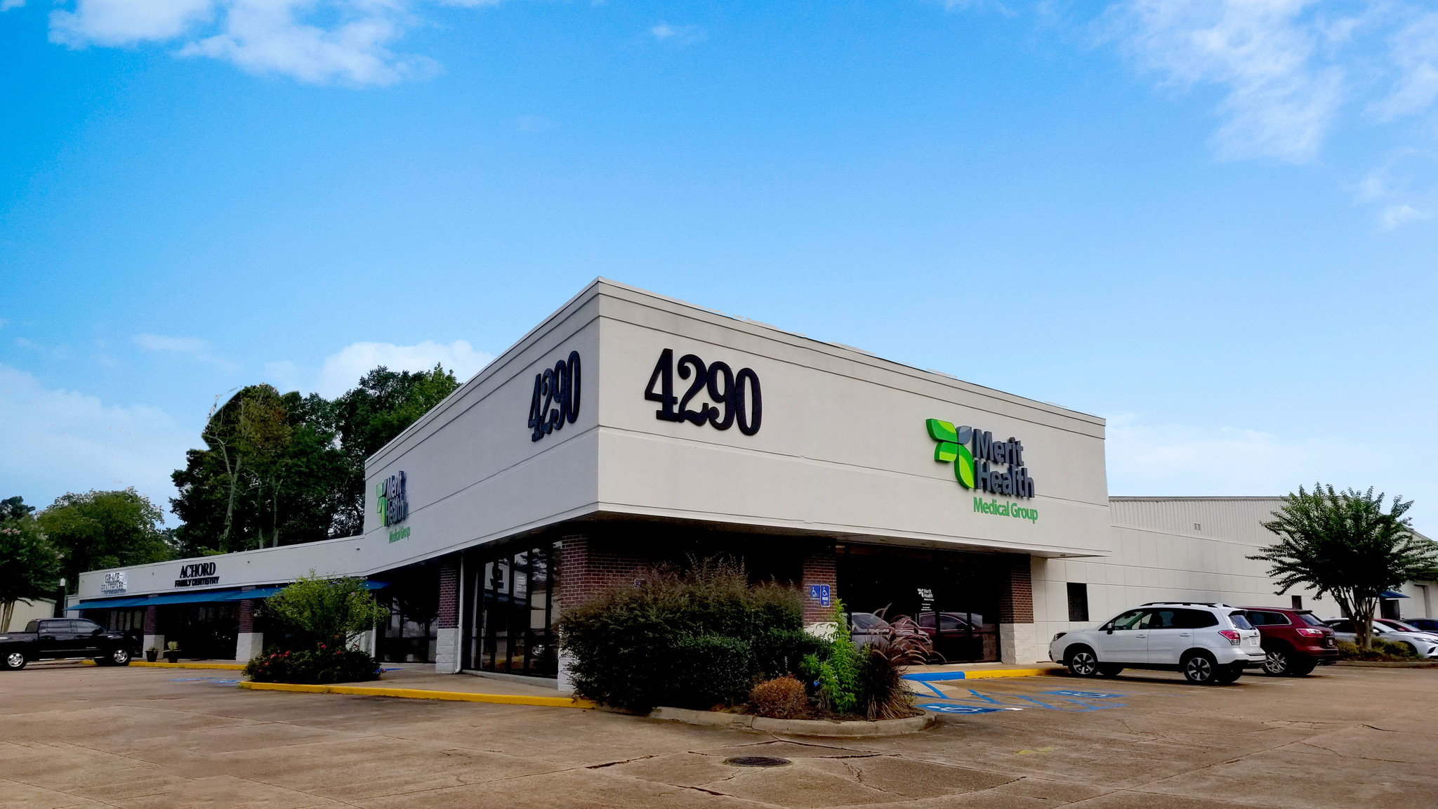 4290 Lakeland Dr, Flowood, MS for sale Building Photo- Image 1 of 1