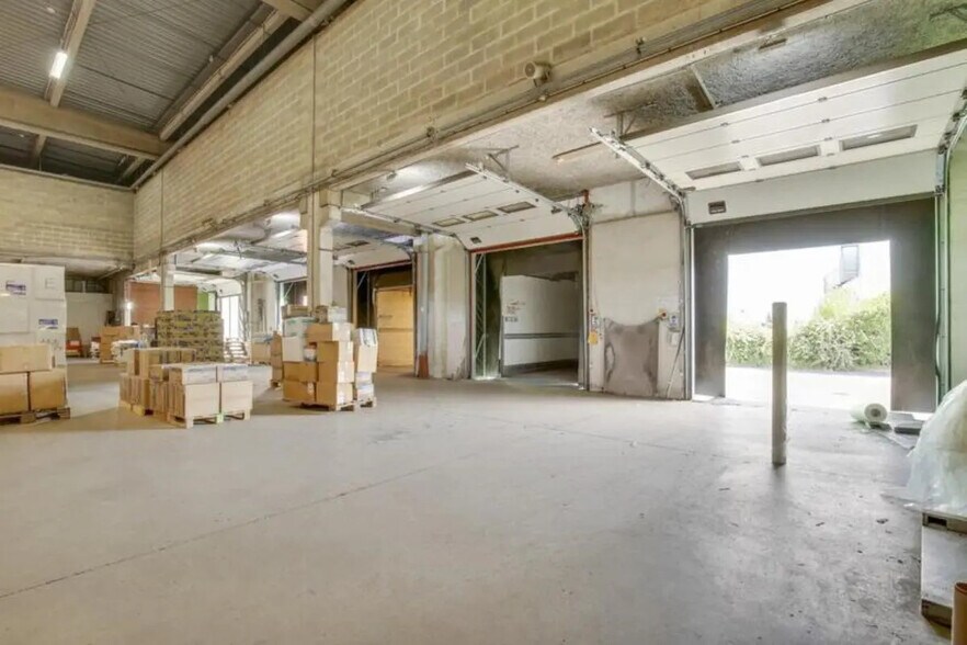 Industriel dans Goussainville à vendre - Photo intérieure - Image 2 de 6