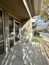 8630 Technology Way, Reno, NV à louer Photo intérieure- Image 1 de 8