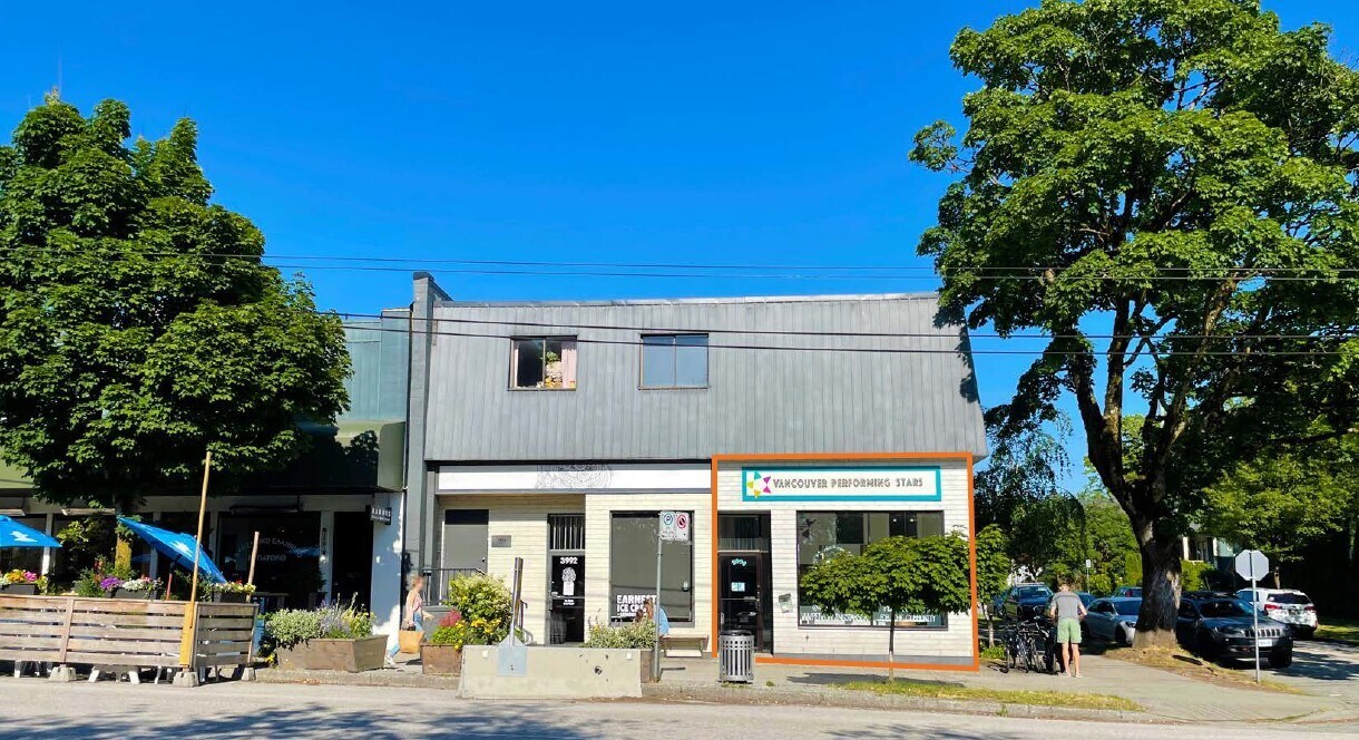 3992-3994 Fraser St, Vancouver, BC for sale Building Photo- Image 1 of 1