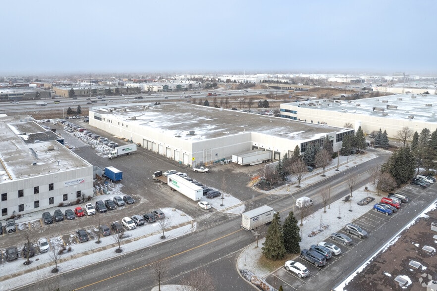 330 Applewood Cres, Vaughan, ON for lease - Aerial - Image 2 of 2
