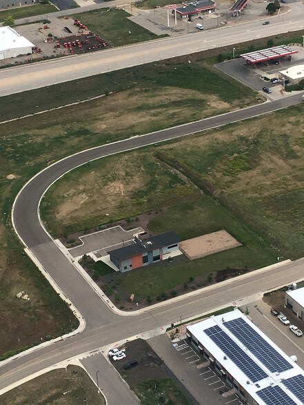 13791 Pacific Cir, Mead, CO à vendre - Photo du bâtiment - Image 2 de 3