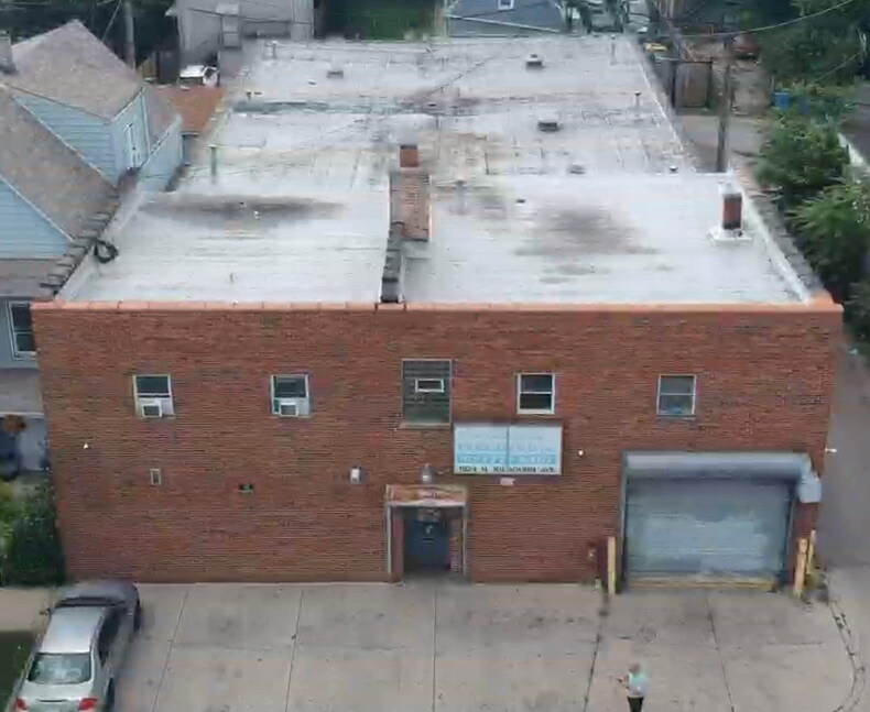 1624 N Kilbourn Ave, Chicago, IL à vendre Photo du bâtiment- Image 1 de 20