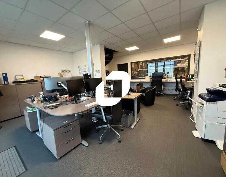 Bureau dans Mérignac à louer - Photo intérieure - Image 3 de 5