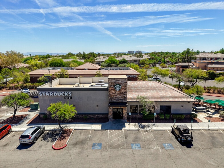 1260 N Town Center Dr, Las Vegas, NV for sale - Building Photo - Image 2 of 31