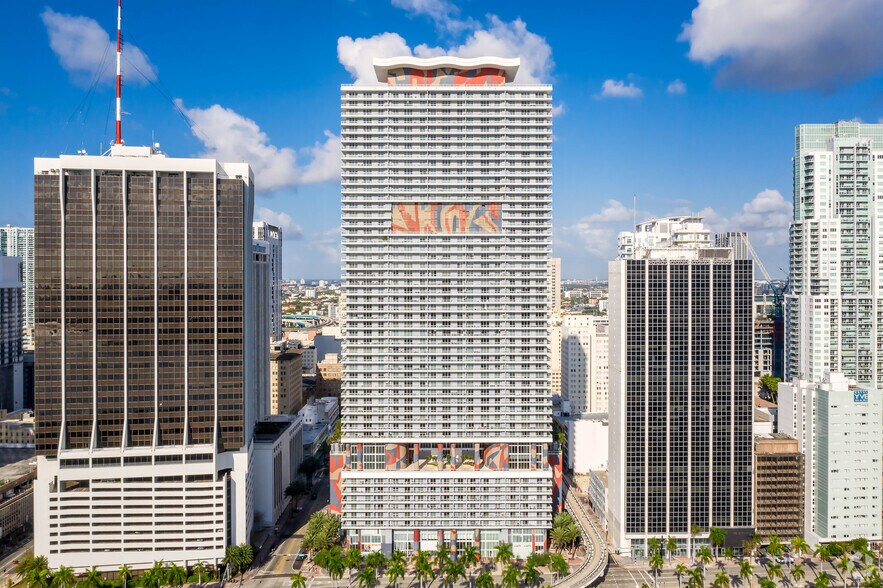 50 Biscayne Blvd, Miami, FL à louer - Aérien - Image 3 de 37