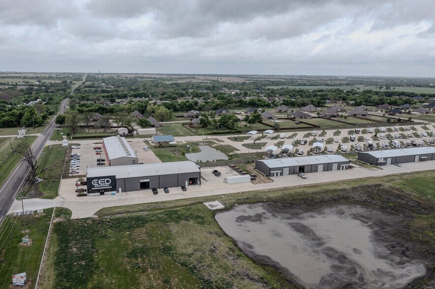 TBD Sales Dr, Waxahachie, TX for lease - Building Photo - Image 2 of 6