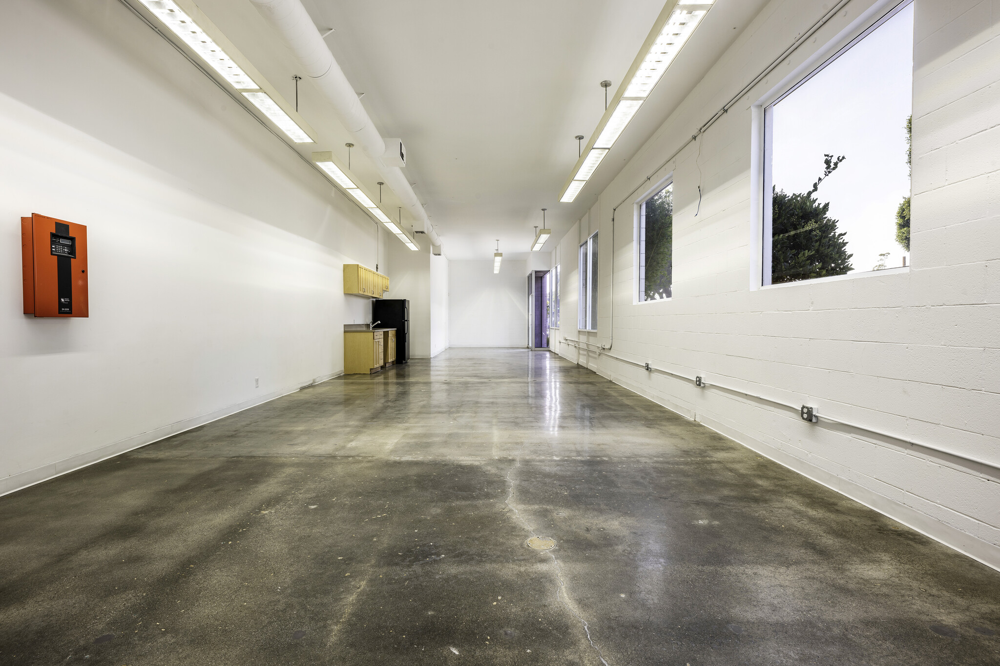 2842-2912 Colorado Ave, Santa Monica, CA for lease Interior Photo- Image 1 of 9