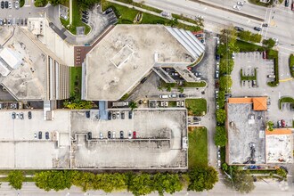 11900 Biscayne Blvd, North Miami, FL - AERIAL  map view