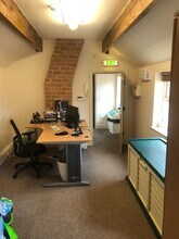 High St, Chester à louer Photo intérieure- Image 1 de 2