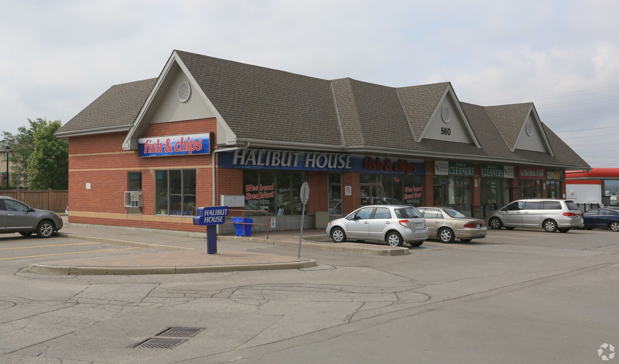 570 Mulock Dr, Newmarket, ON for sale Primary Photo- Image 1 of 1