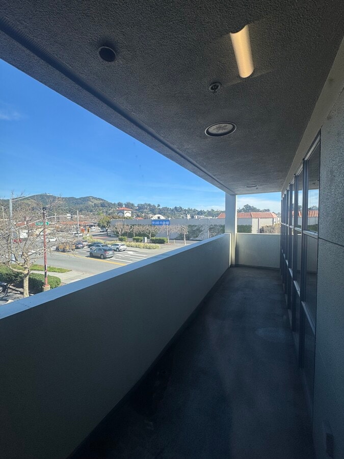 777 Grand Ave, San Rafael, CA 94901 - Unit 201 - - Interior Photo - Image 2 of 7