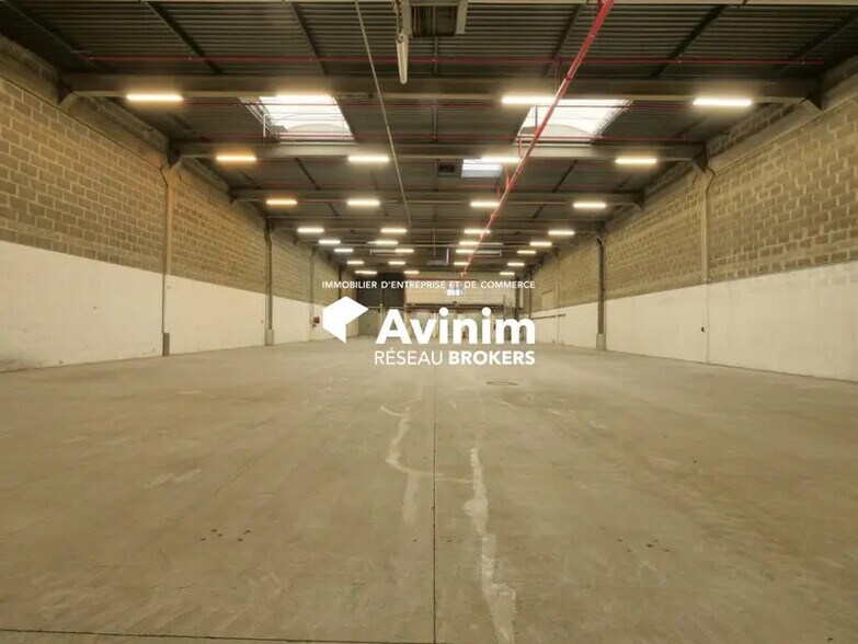 Industrial in Herblay-sur-Seine for lease - Interior Photo - Image 2 of 5