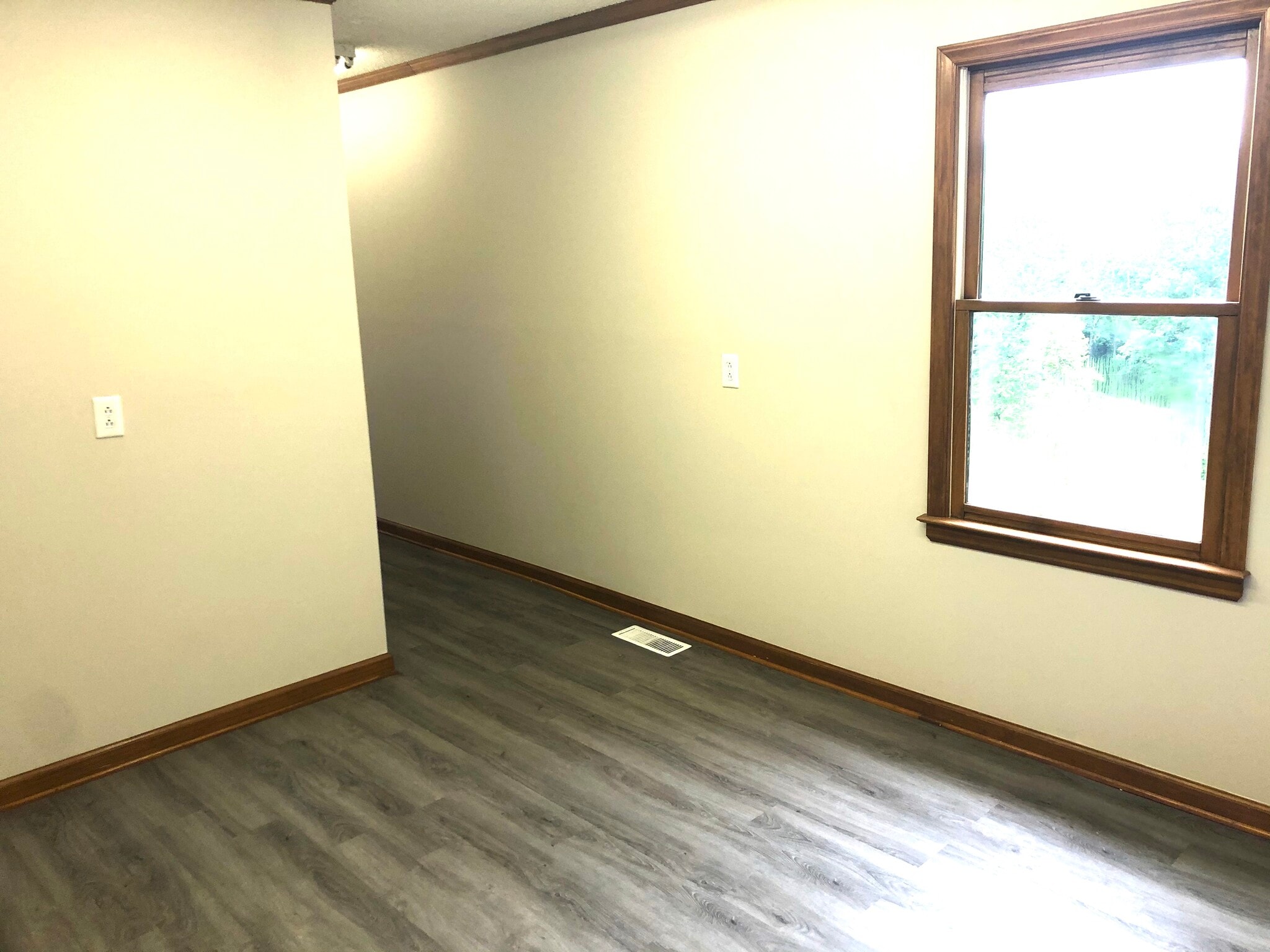 1222 Hardin Rd, Dallas, NC à louer Photo du bâtiment- Image 1 de 28