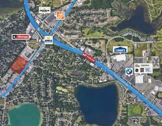 Plus de détails pour 2000 Orchard Lake Rd, Sylvan Lake, MI - Commerce de détail à louer