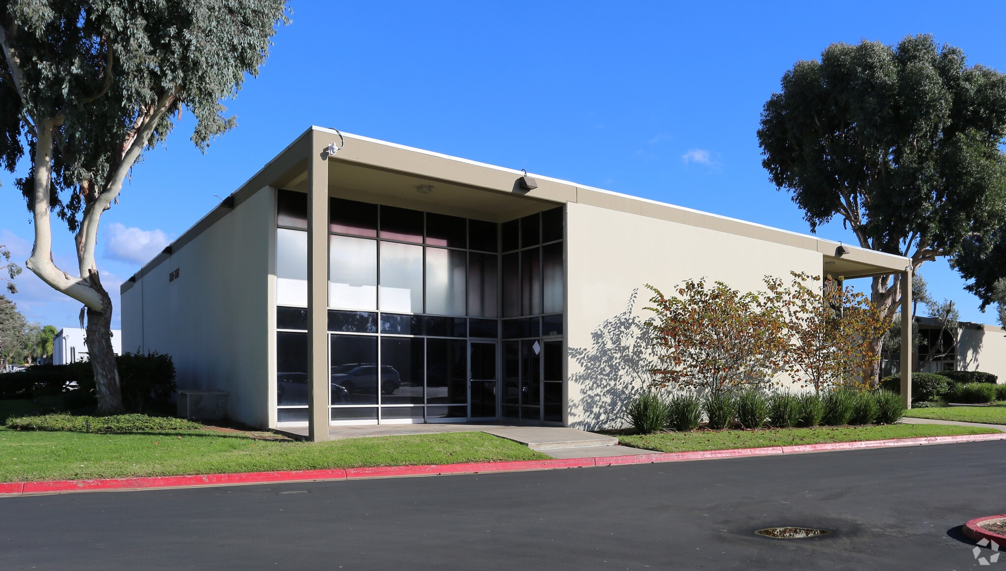 7531-7557 Convoy Ct, San Diego, CA for lease Primary Photo- Image 1 of 5