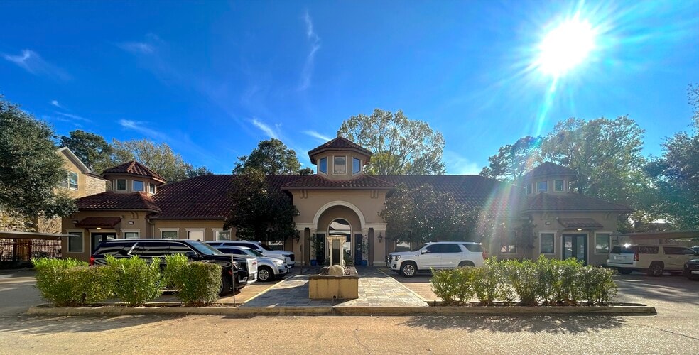 11123 Katy Fwy, Houston, TX for sale - Building Photo - Image 2 of 3