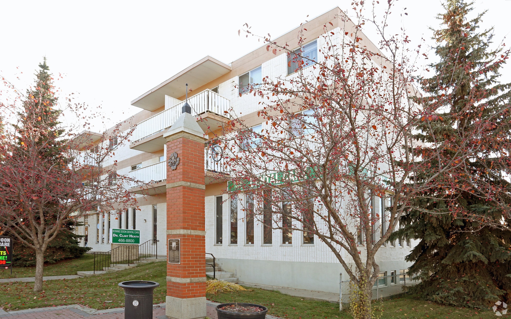 9107-9153 88th Ave NW, Edmonton, AB for lease Primary Photo- Image 1 of 8