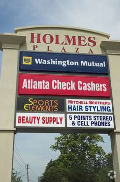 2457 Martin Luther King Jr Dr NW, Atlanta, GA à louer - Photo du bâtiment - Image 2 de 10