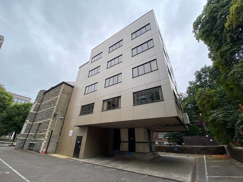 6 Cathedral Rd, Cardiff à vendre - Photo du bâtiment - Image 3 de 10