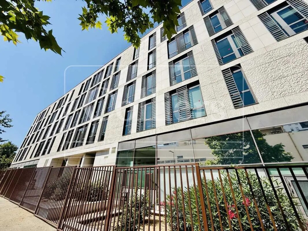 Office in Marseille for lease Building Photo- Image 1 of 10