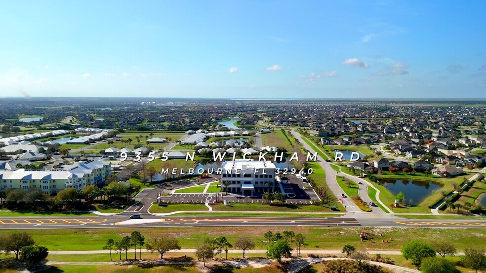 9355 N. Wickham Rd., Melbourne, FL à louer - Vidéo sur l’inscription commerciale - Image 2 de 8