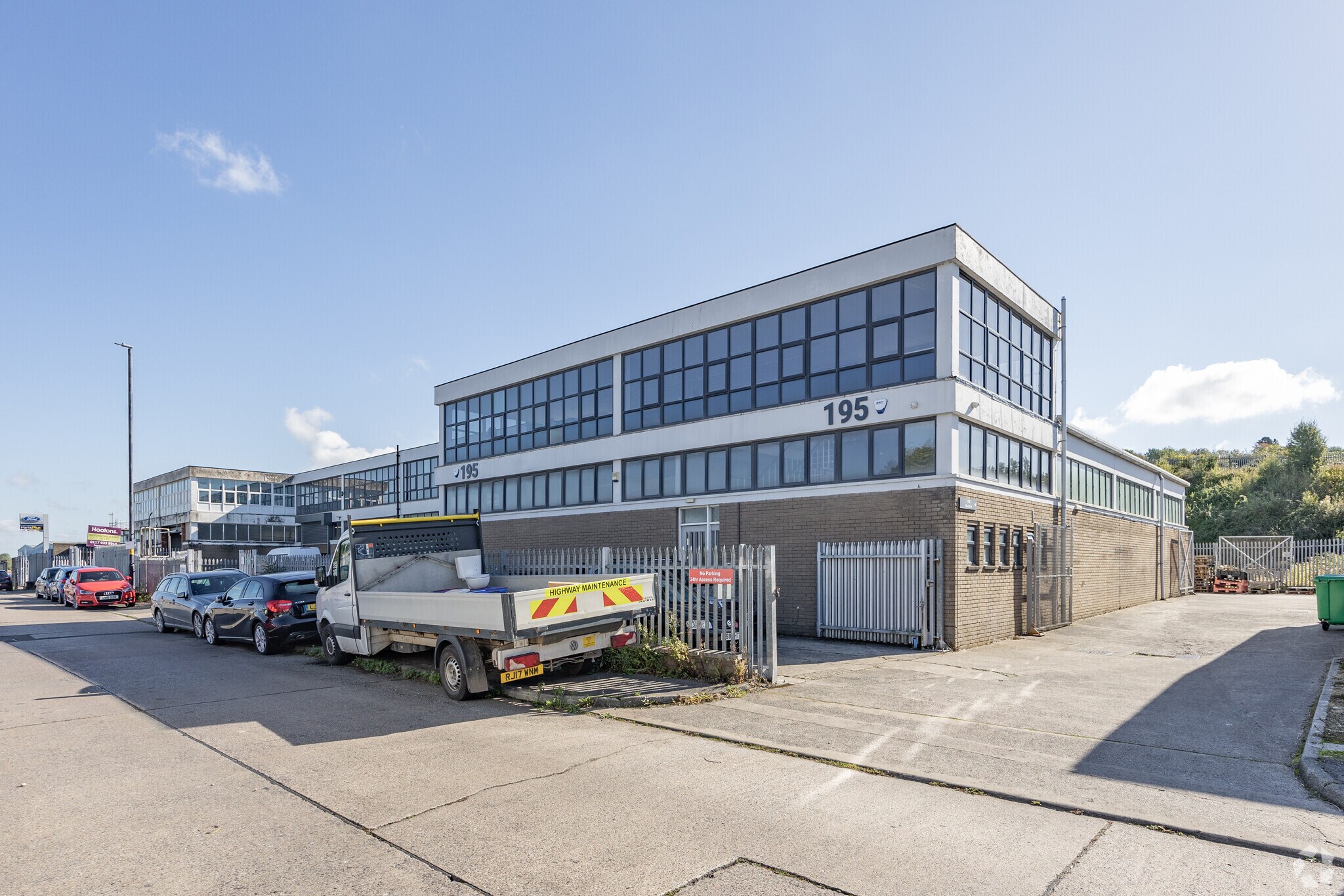 189-195 South Liberty Ln, Bristol à vendre Photo principale- Image 1 de 1