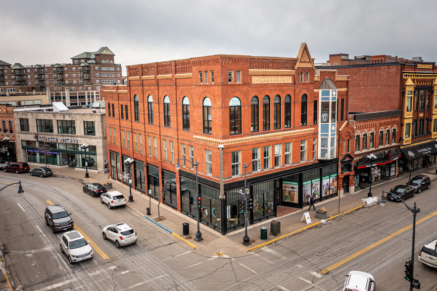 444 Main St, La Crosse, WI for lease - Building Photo - Image 1 of 6