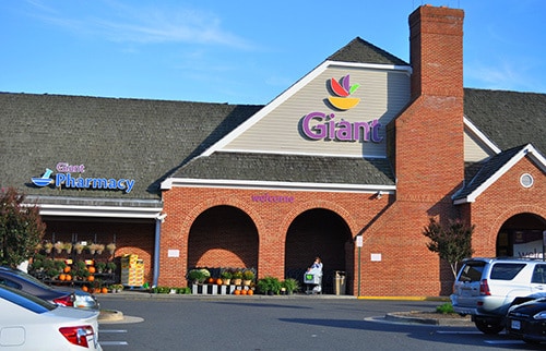 5675 Stone Rd, Centreville, VA for lease - Building Photo - Image 2 of 5