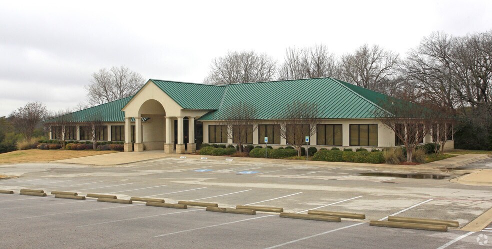 2002 Scott Blvd, Temple, TX à vendre - Photo du bâtiment - Image 2 de 15