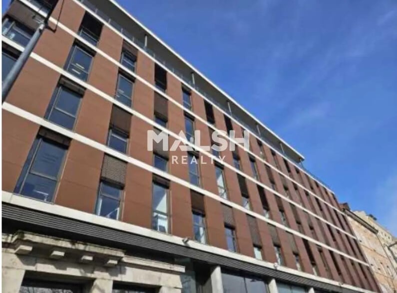 Office in Lyon for sale - Building Photo - Image 2 of 42