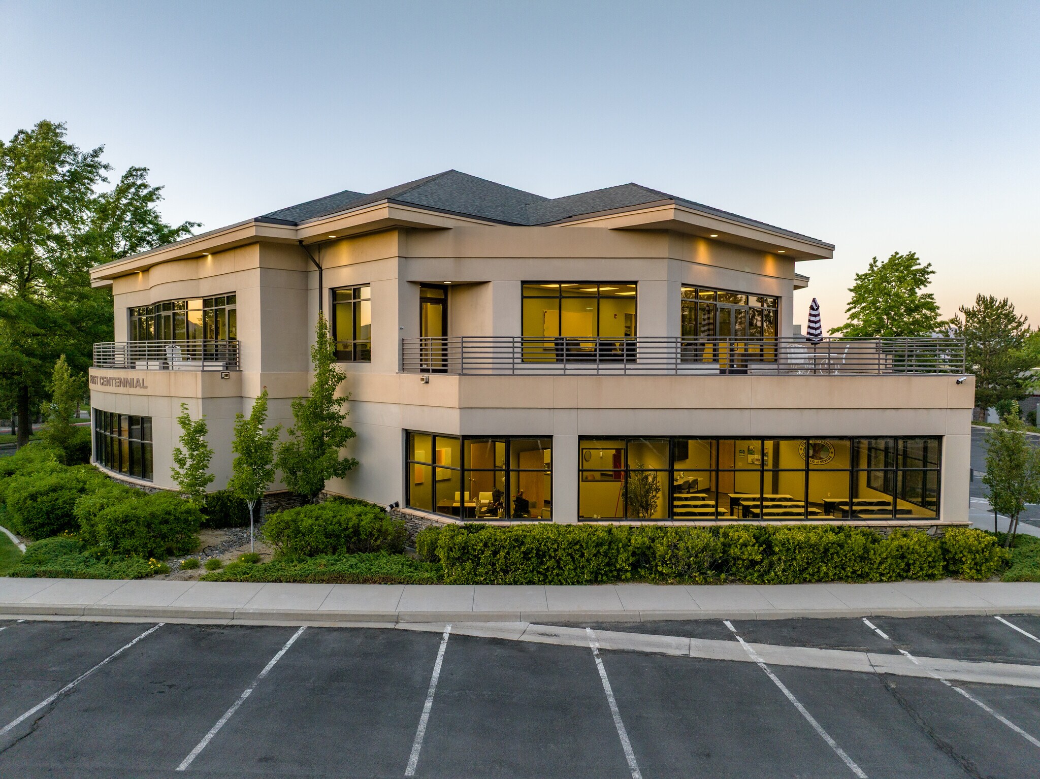 1450 Ridgeview Dr, Reno, NV à louer Photo du bâtiment- Image 1 de 8