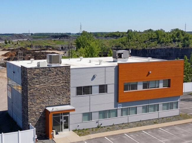 More details for 865 Rang De L'achigan S, L'Épiphanie, QC - Industrial for Lease