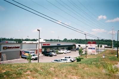 2381-2393 Happy Valley Rd, Glasgow, KY for lease - Building Photo - Image 2 of 23