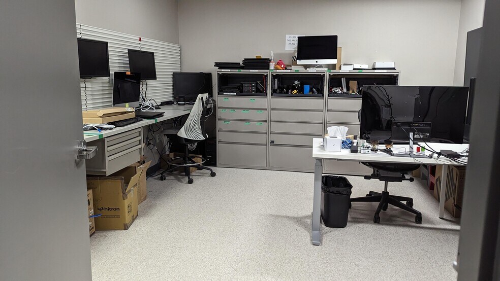 700 York St, London, ON à louer - Photo intérieure - Image 3 de 34