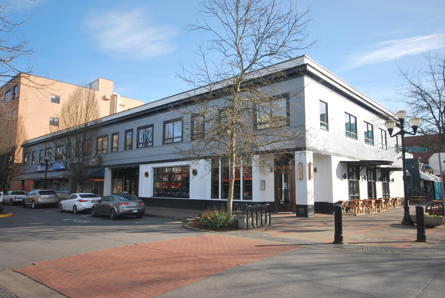 72 W Broadway, Eugene, OR for lease - Building Photo - Image 1 of 11