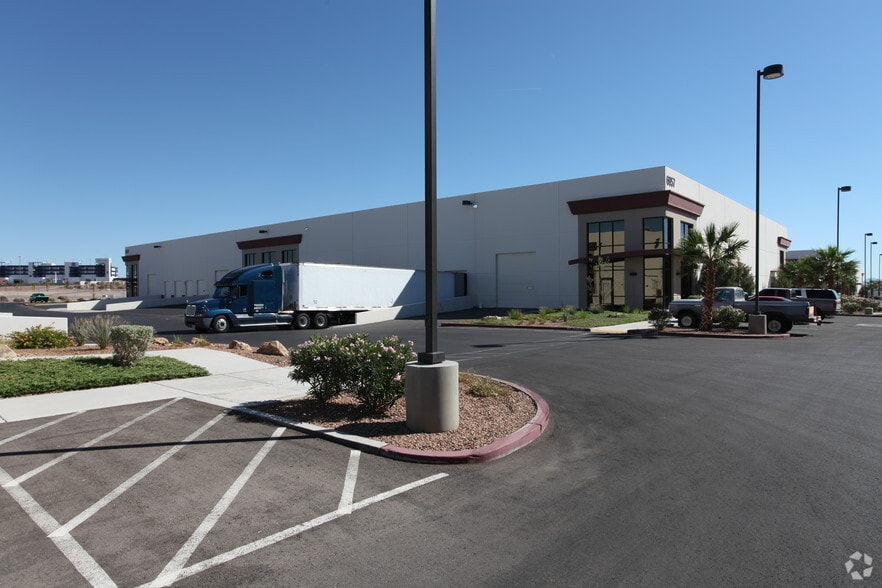 6957 Speedway Blvd, Las Vegas, NV à louer - Photo du bâtiment - Image 1 de 5