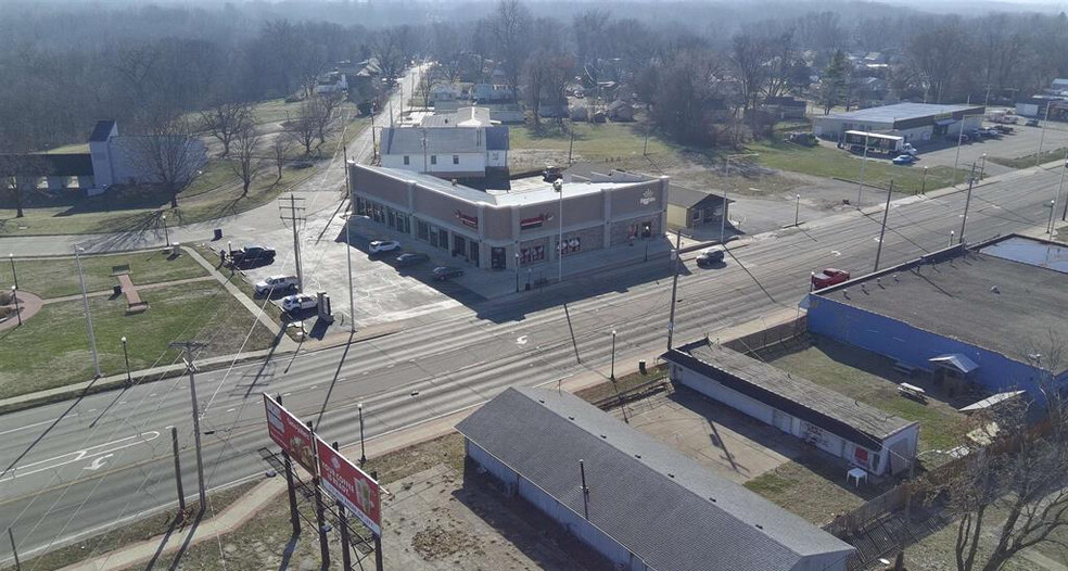 208-216 N Main St, Creve Coeur, IL à louer - Photo du bâtiment - Image 3 de 23