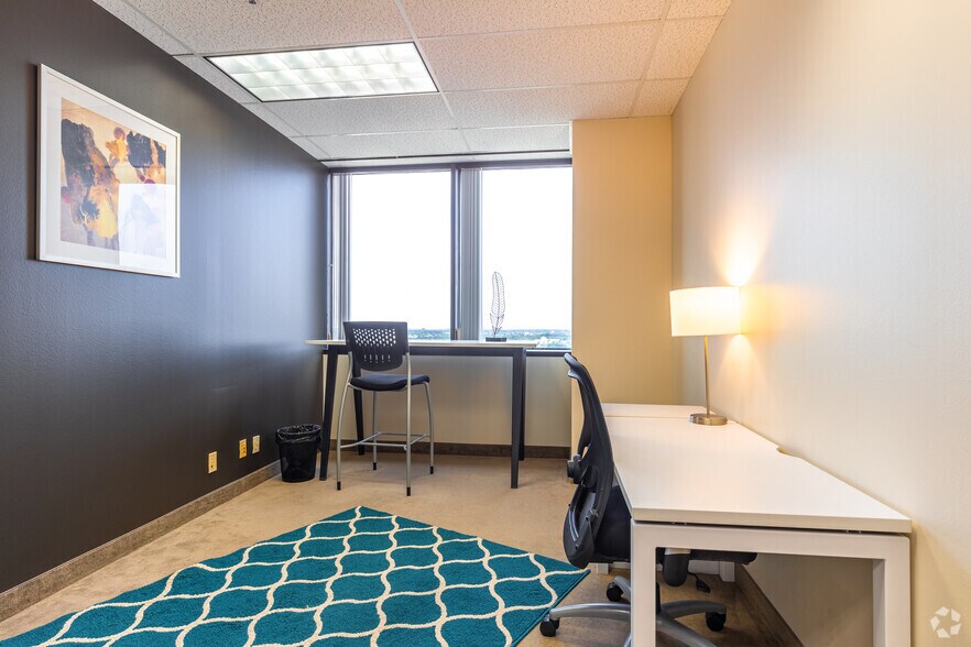 9330 Lyndon B Johnson Fwy, Dallas, TX à louer - Photo intérieure - Image 3 de 30