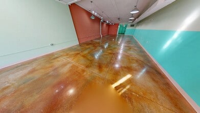 214 S Michigan Ave, Howell, MI à louer Photo intérieure- Image 1 de 5