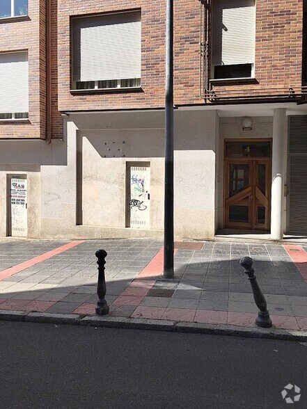 Commerce de détail dans Ávila, Ávila à louer - Photo intérieure - Image 1 de 1