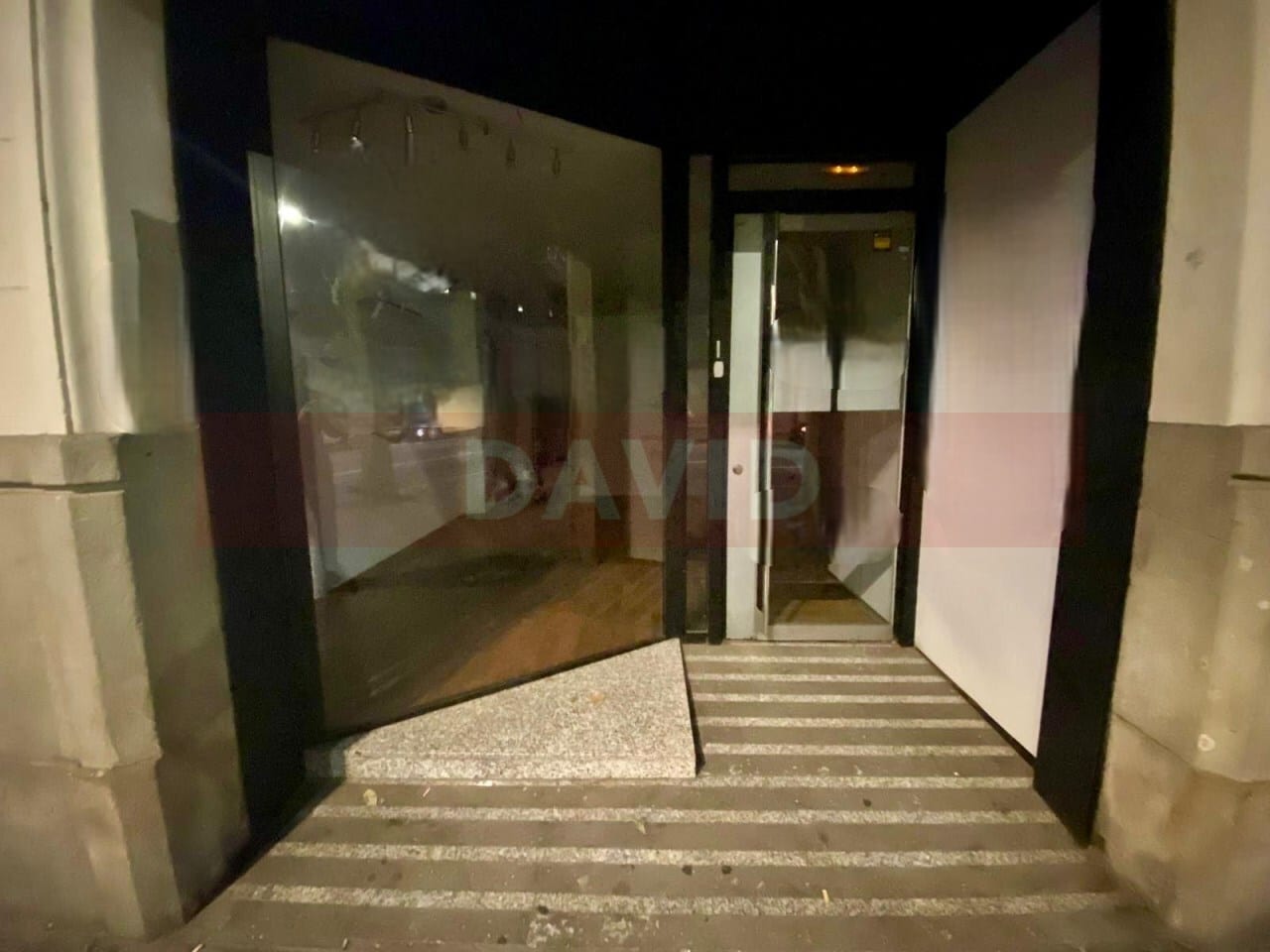 Retail in Barcelona, Barcelona for lease Primary Photo- Image 1 of 4