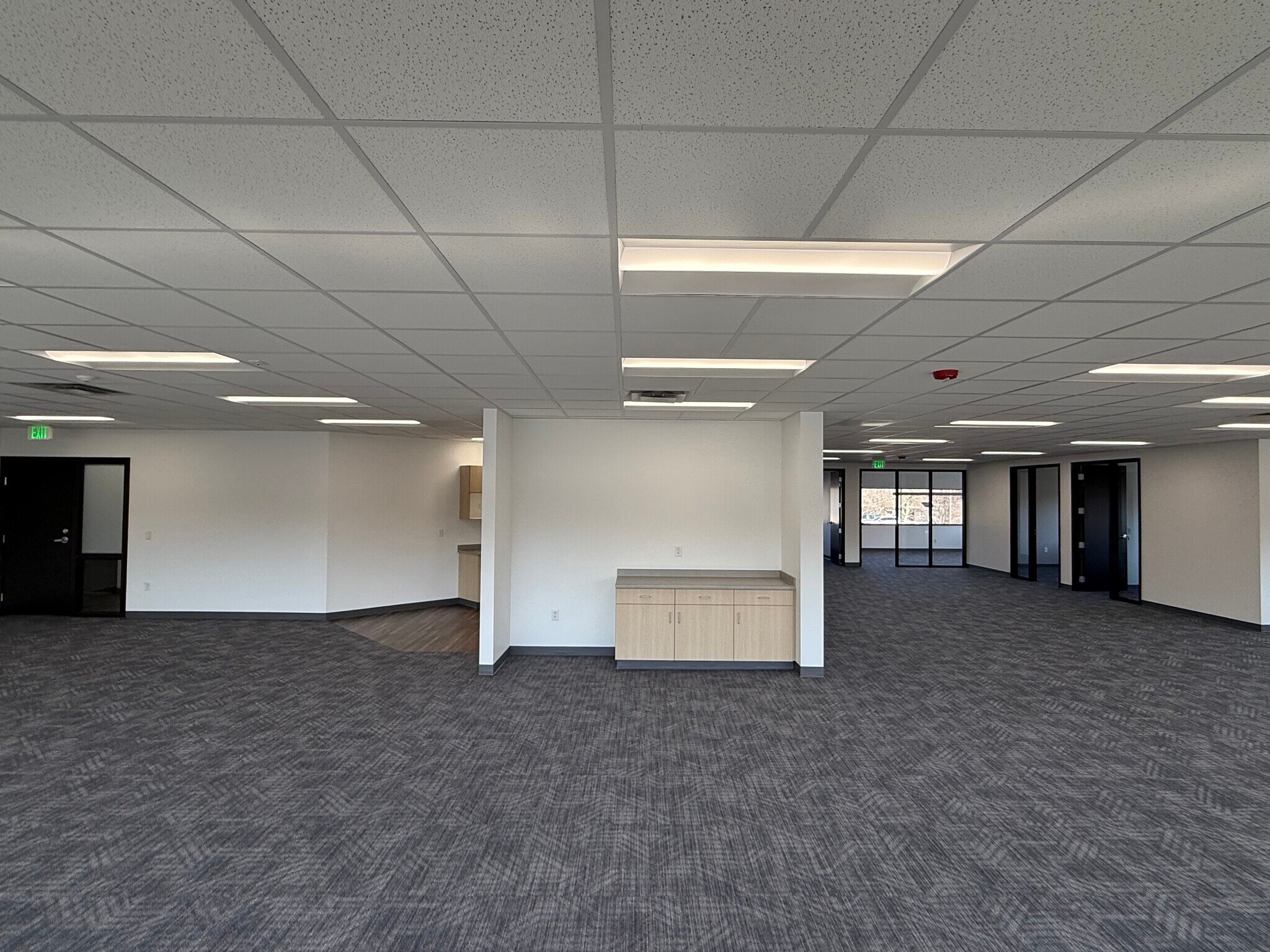 1225 E Fort Union Blvd, Cottonwood Heights, UT for sale Interior Photo- Image 1 of 5