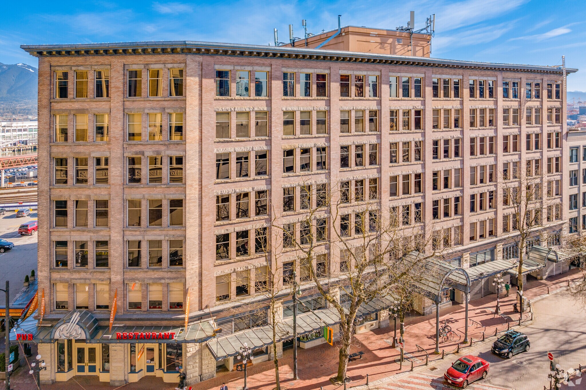 375 Water St, Vancouver, BC à louer Photo du bâtiment- Image 1 de 5
