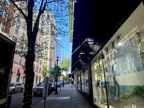 800 SW Washington St, Portland, OR à louer Photo intérieure- Image 1 de 13