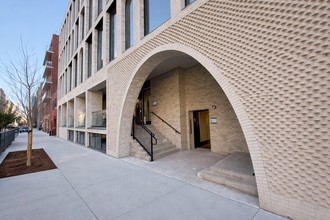 335 Bond St, Brooklyn, NY for lease Building Photo- Image 2 of 13