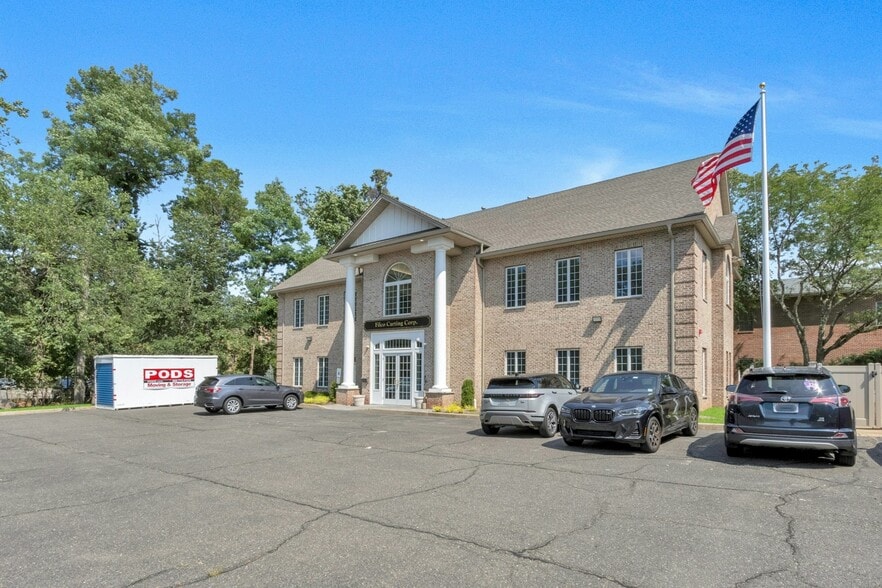 161 Mckinley St, Closter, NJ for sale - Building Photo - Image 3 of 37