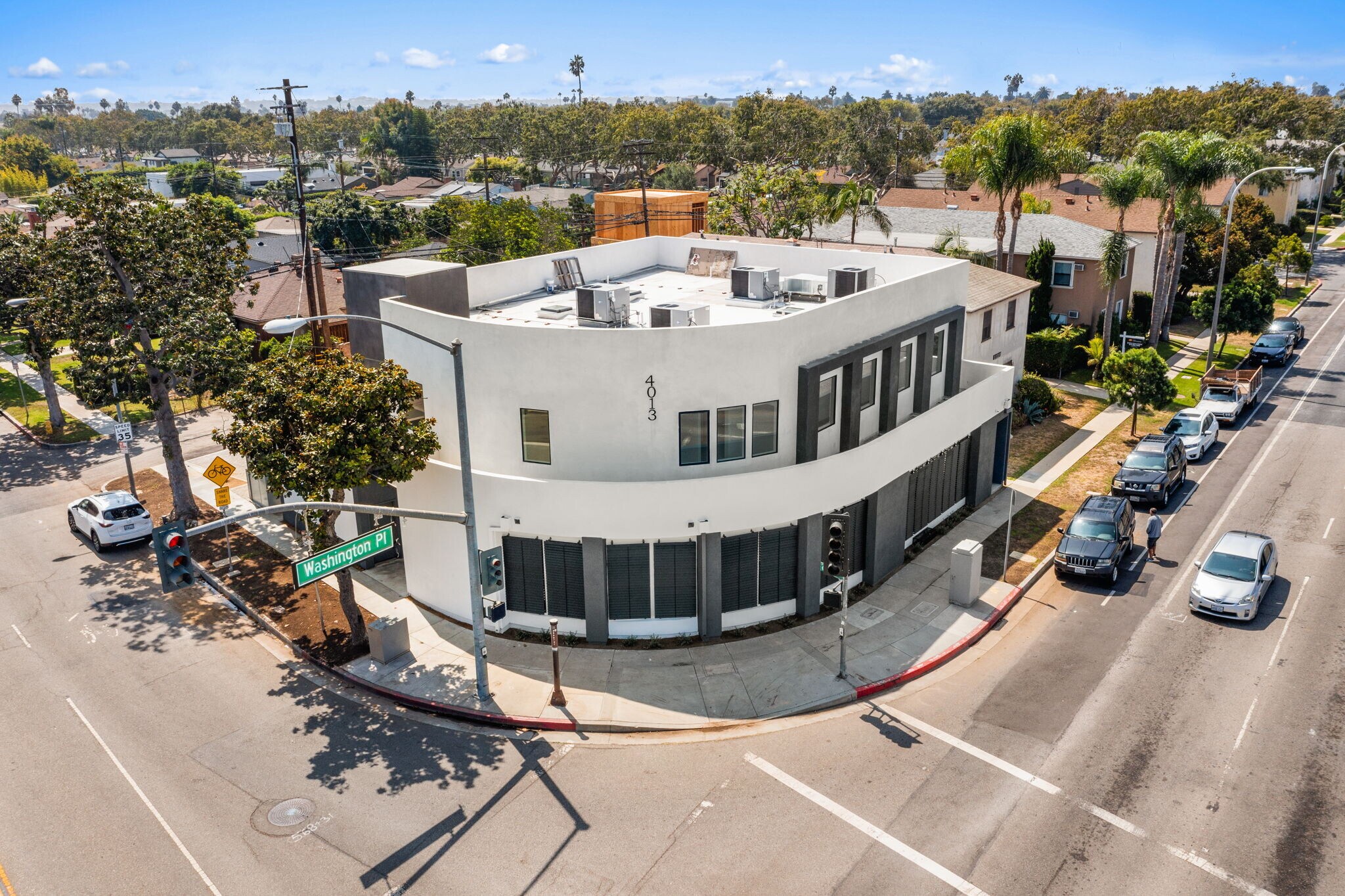 4013 Sawtelle Blvd, Los Angeles, CA à louer Photo principale- Image 1 de 31